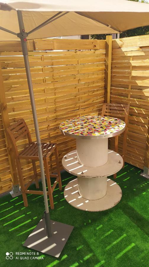 Appartement Tout Confort Au Calme Avec Jacuzzi Mouguerre Esterno foto